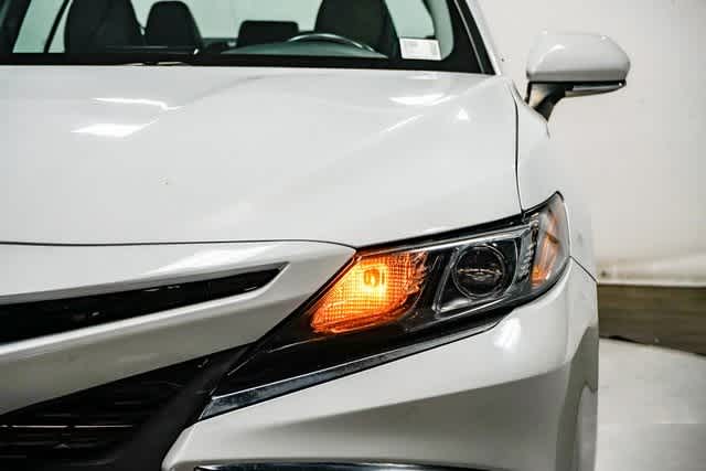 2022 Toyota Camry SE 8