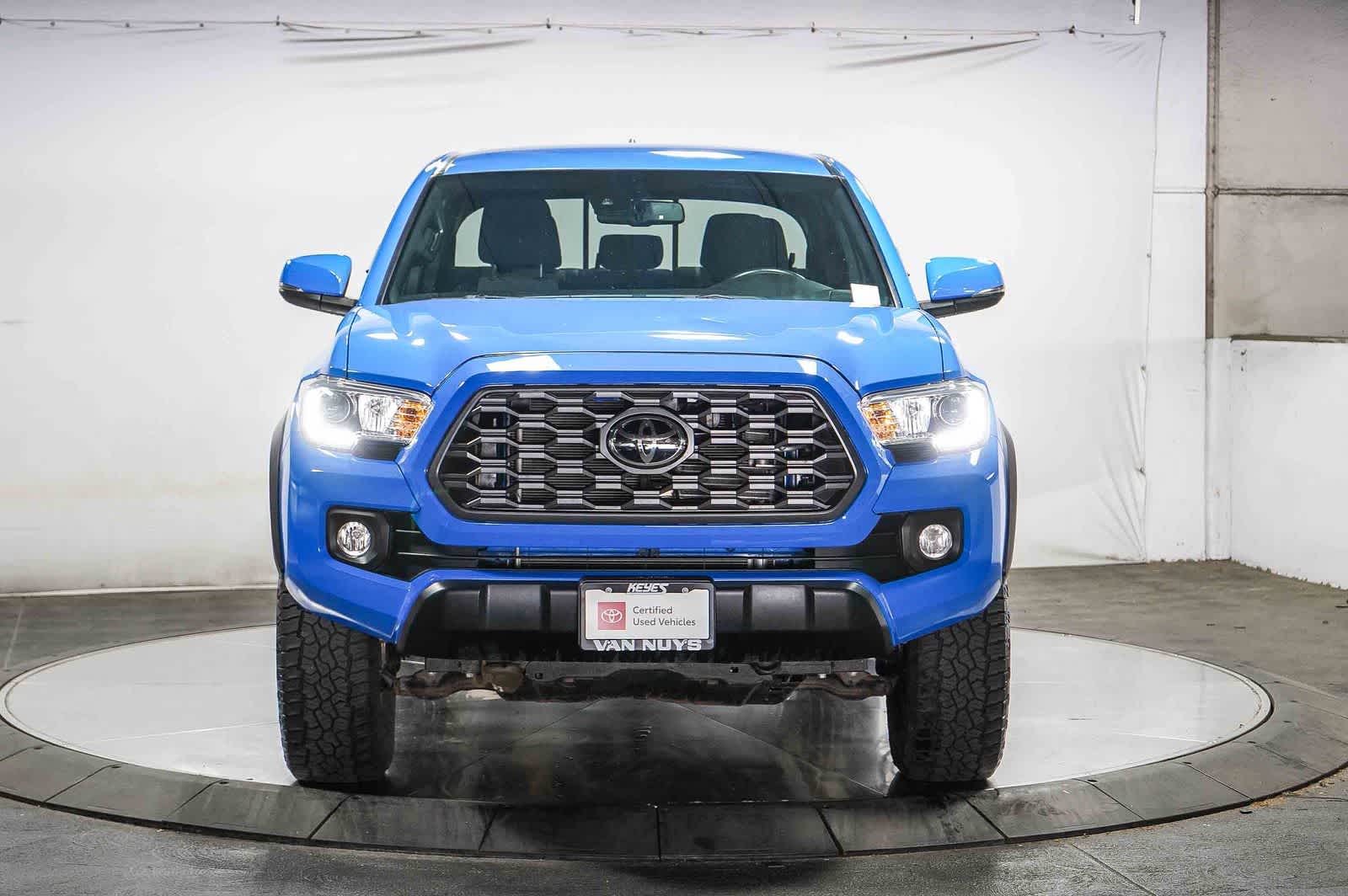 Thumbnail: 2020 Toyota Tacoma - 4