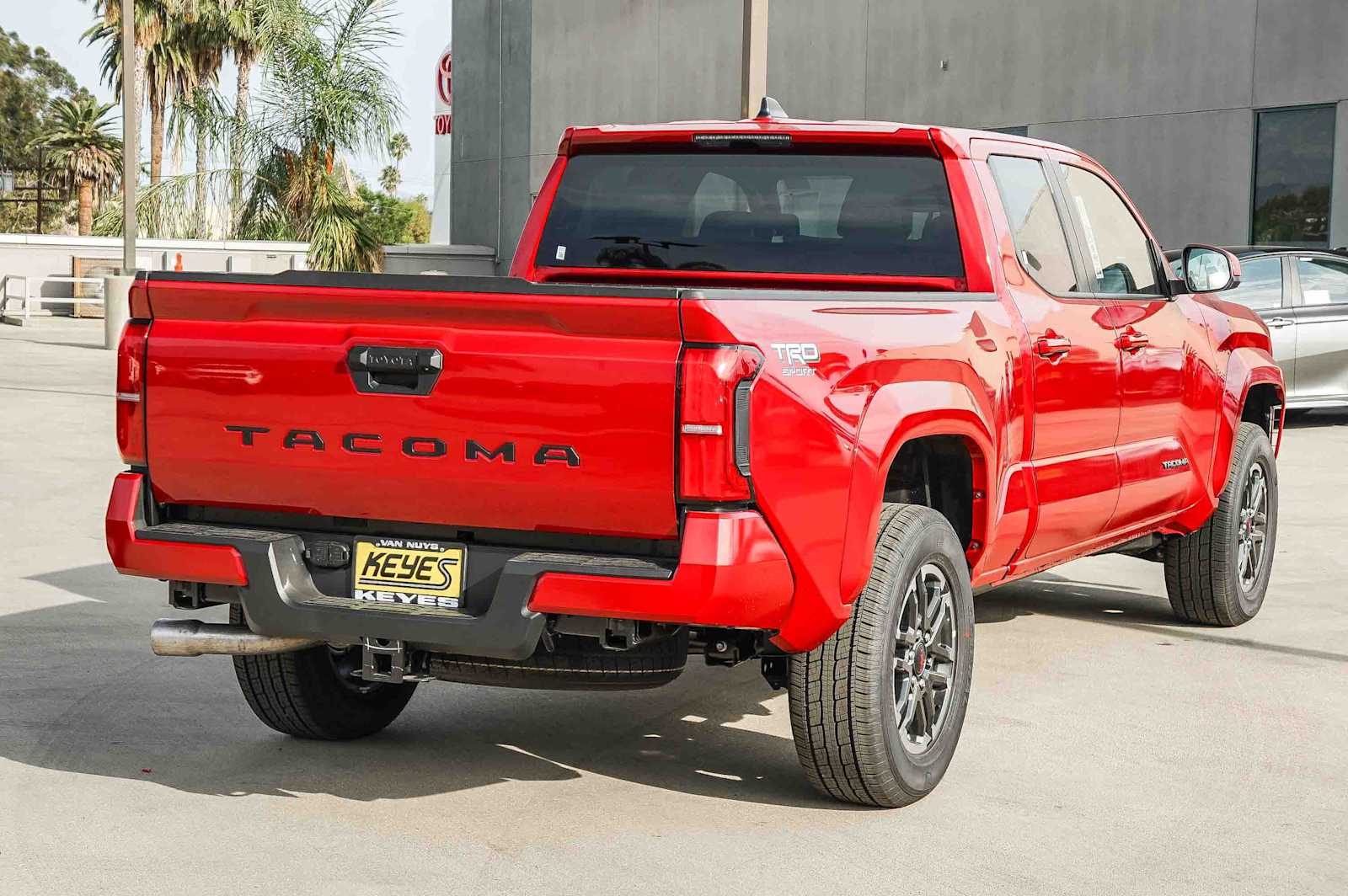 Thumbnail: 2025 Toyota Tacoma - 4