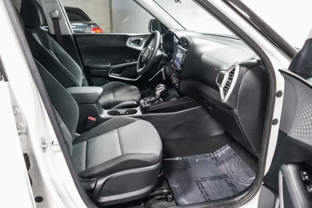 2023 Kia Soul LX 16