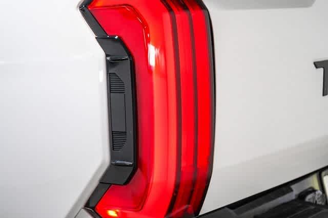 Thumbnail: 2025 Toyota Tundra - 8