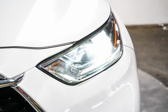 Thumbnail: 2022 Toyota Highlander - 8