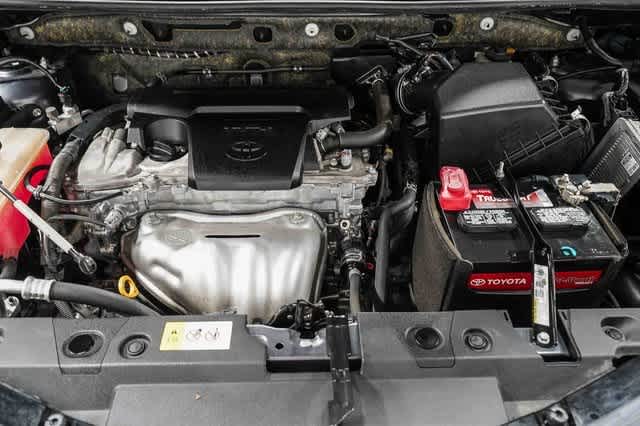 Thumbnail: 2017 Toyota RAV4 - 28