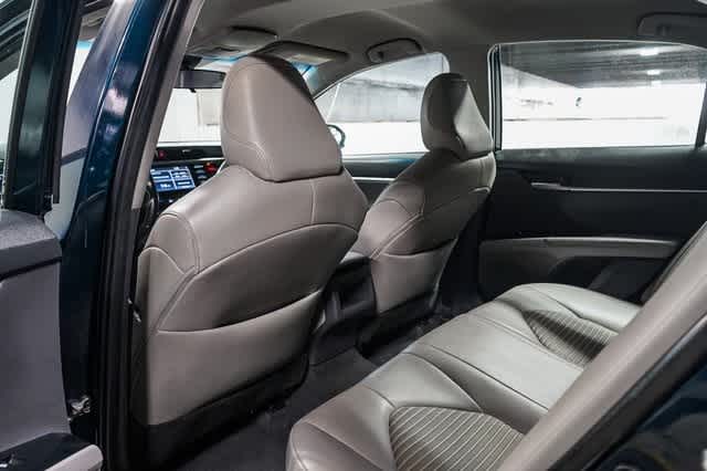 Thumbnail: 2018 Toyota Camry - 19