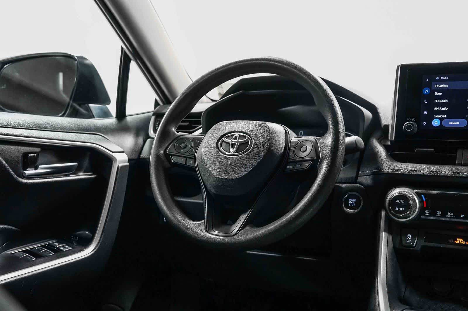 Thumbnail: 2024 Toyota RAV4 - 16