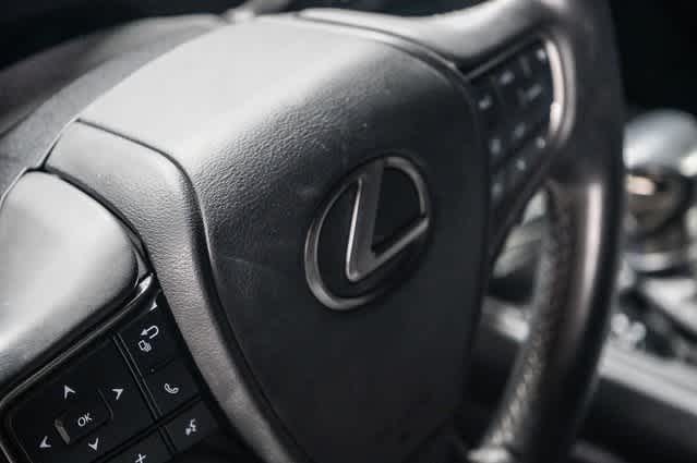 Thumbnail: 2021 Lexus UX - 20