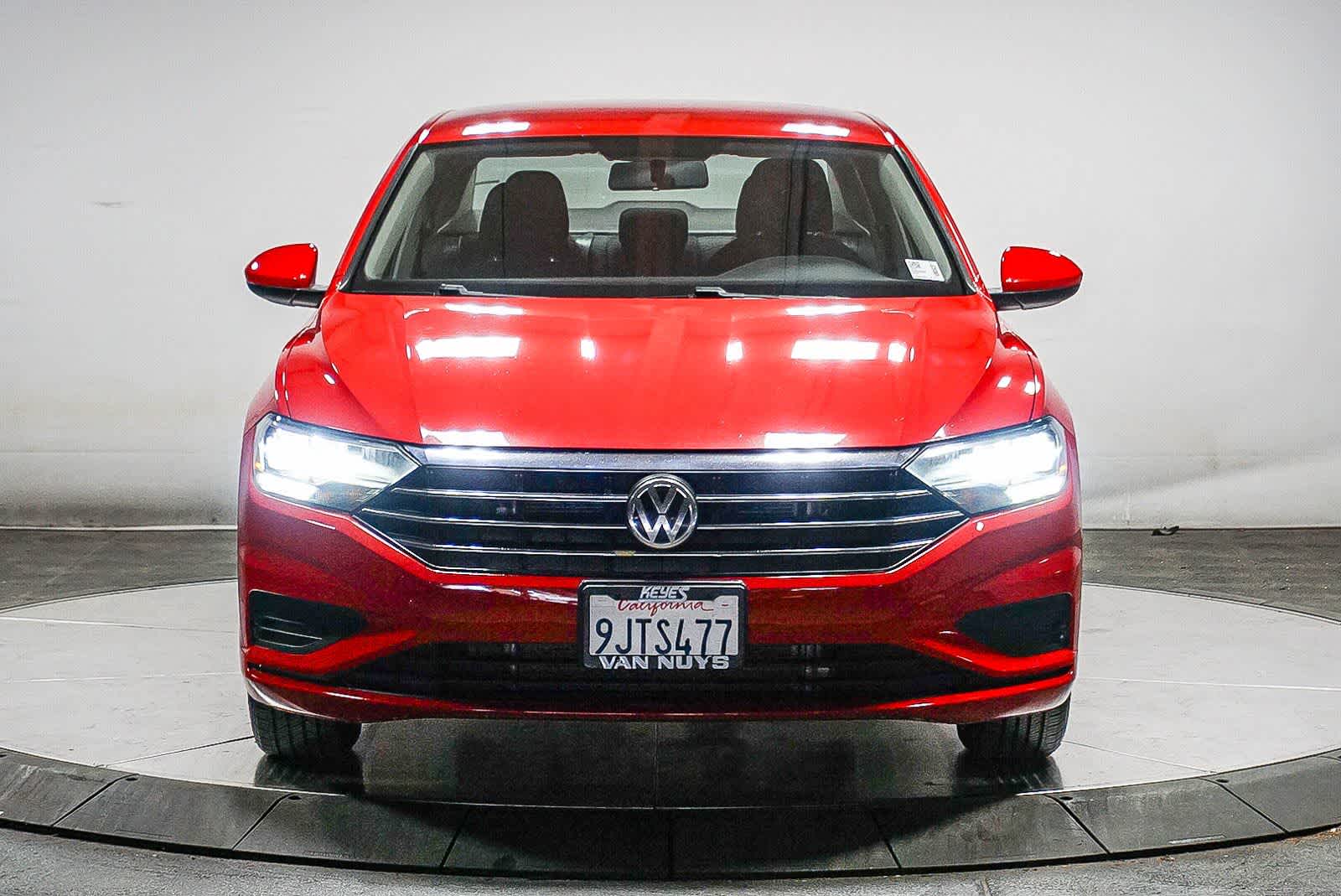 Thumbnail: 2019 Volkswagen Jetta - 2