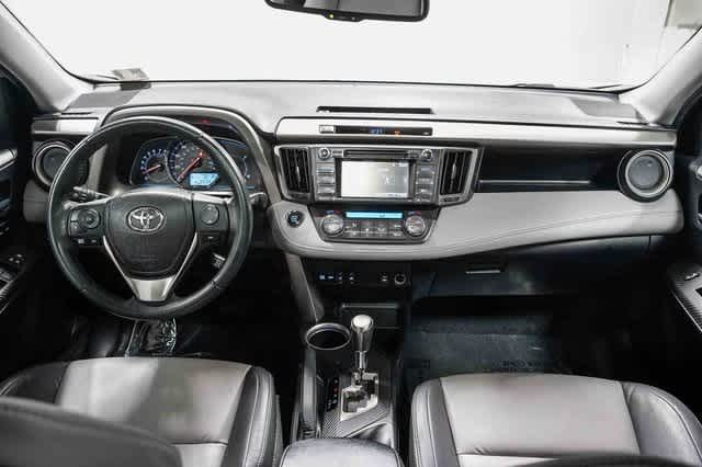 Thumbnail: 2015 Toyota RAV4 - 12