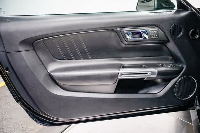 Thumbnail: 2016 Ford Mustang - 18