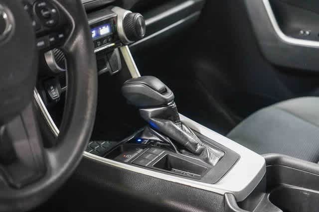Thumbnail: 2019 Toyota RAV4 - 24