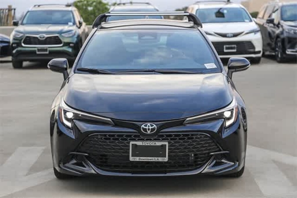New 2025 Toyota Corolla SE Sedan