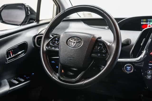 2020 Toyota Prius Prime XLE 16