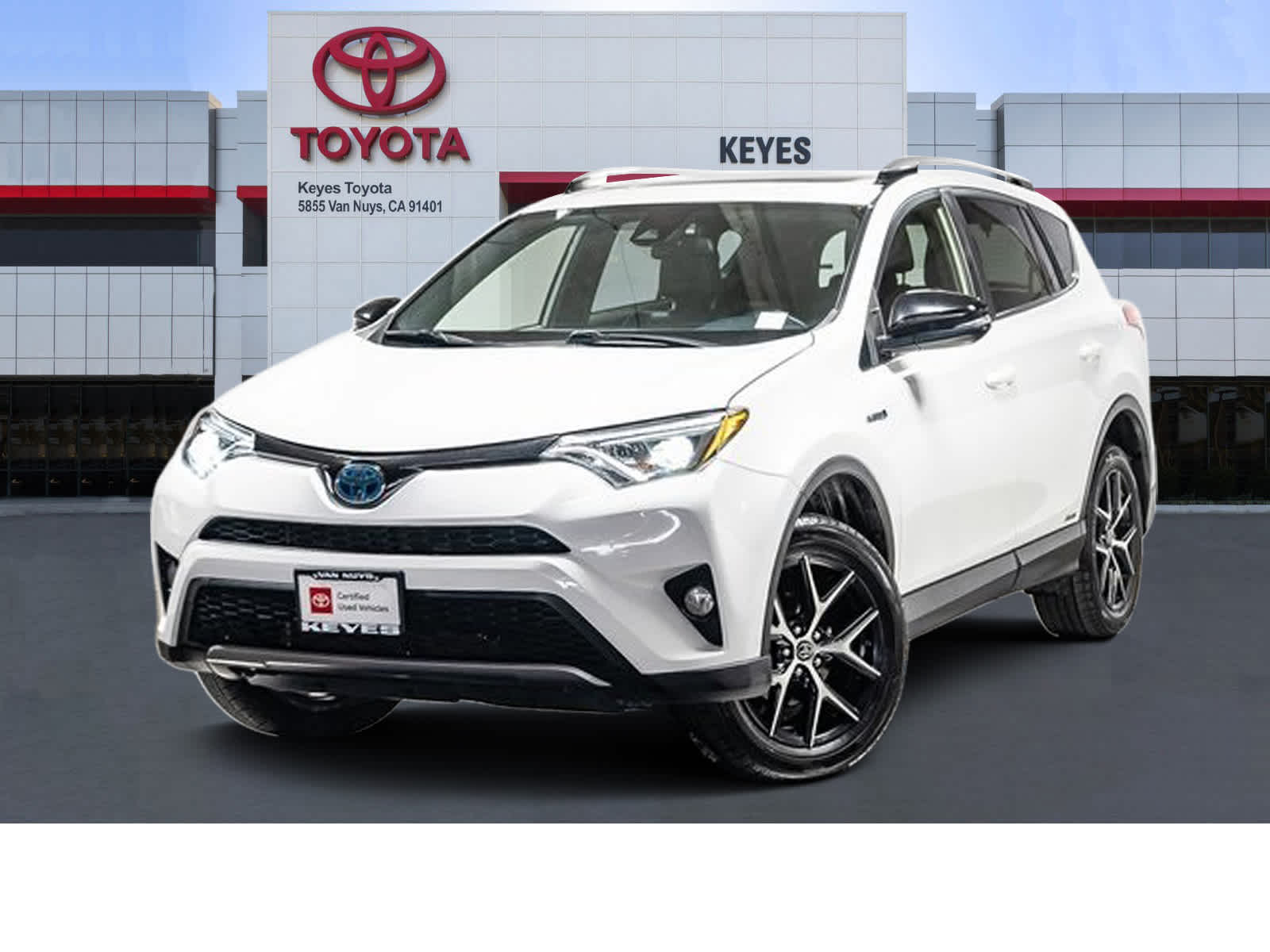 Thumbnail: 2017 Toyota RAV4 - 1