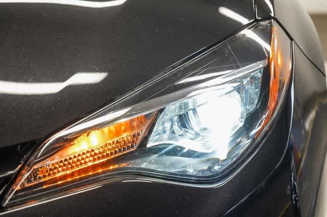 Thumbnail: 2018 Toyota Corolla - 7