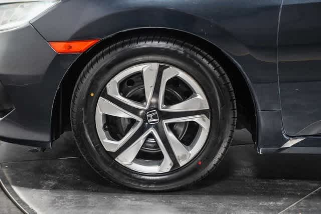 Thumbnail: 2016 Honda Civic - 10