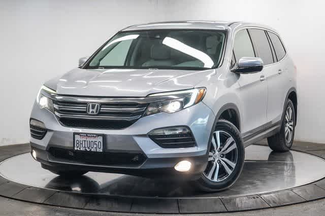 Thumbnail: 2017 Honda Pilot - 1