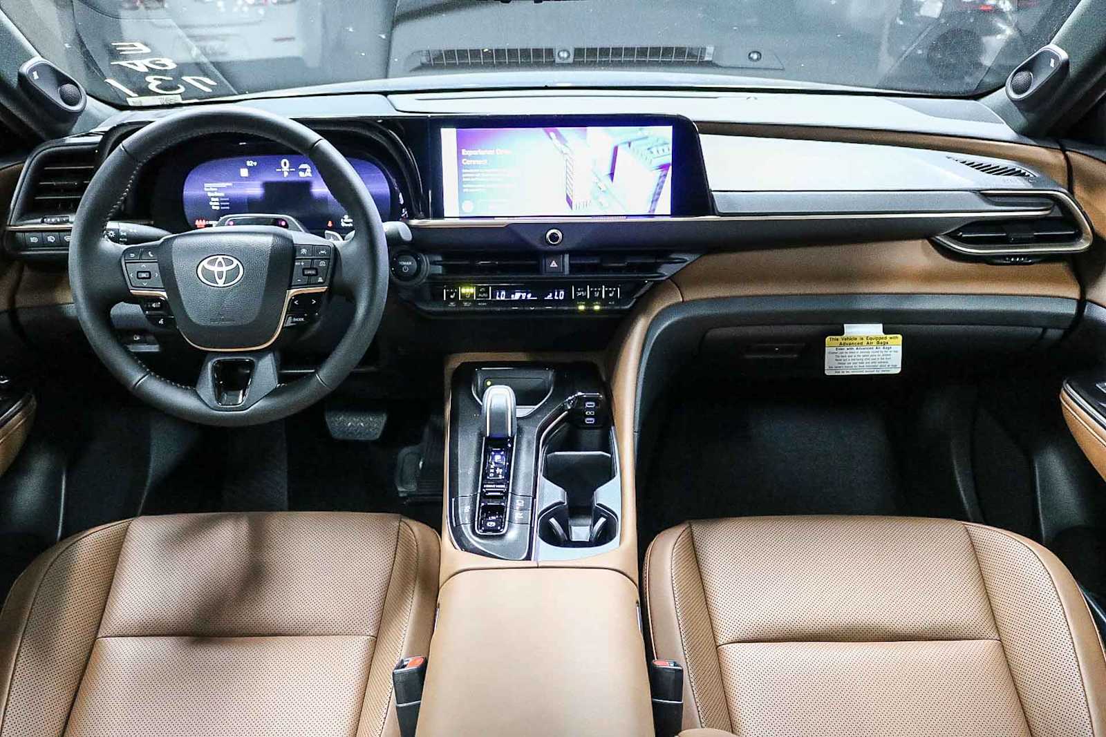 Thumbnail: 2025 Toyota Crown Signia - 14