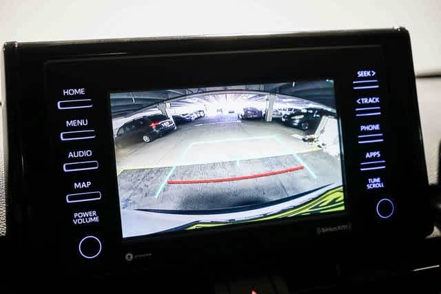 Thumbnail: 2021 Toyota RAV4 - 23