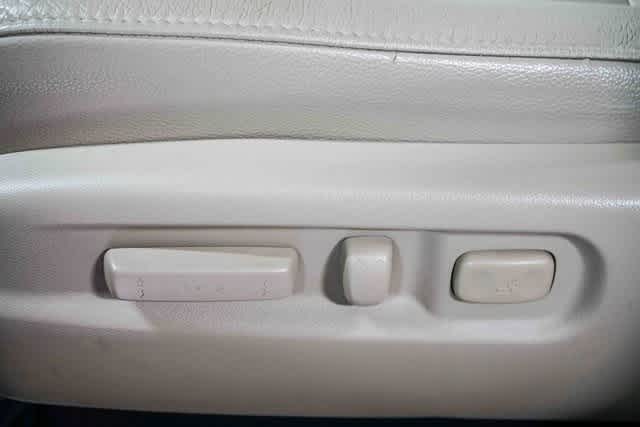 Thumbnail: 2013 Honda Pilot - 21