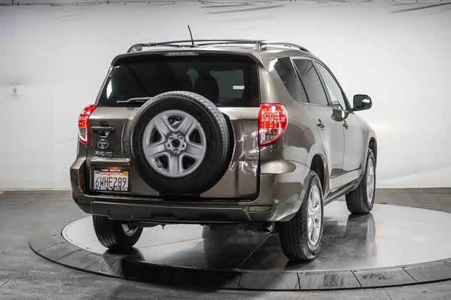 Thumbnail: 2012 Toyota RAV4 - 4