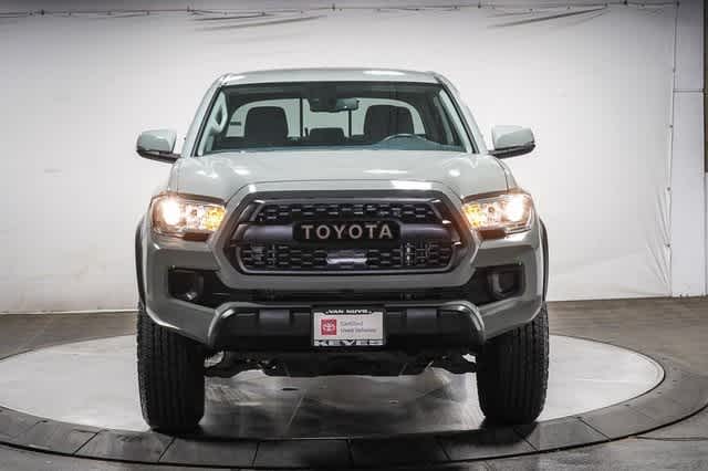 Thumbnail: 2022 Toyota Tacoma - 6