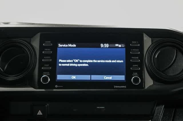 Thumbnail: 2021 Toyota Tacoma - 14