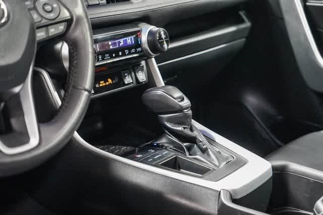 Thumbnail: 2023 Toyota RAV4 - 20