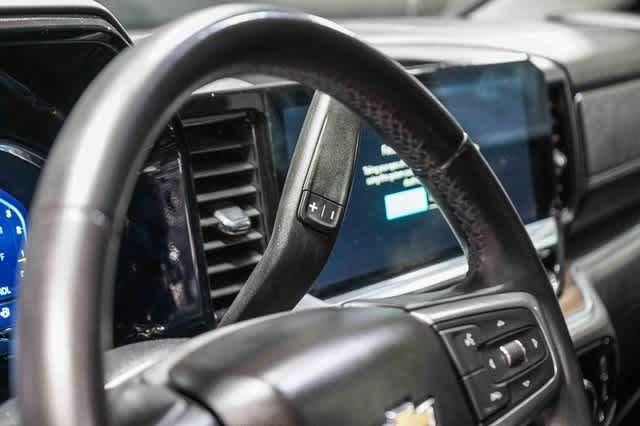 Thumbnail: 2023 Chevrolet Silverado 1500 - 20