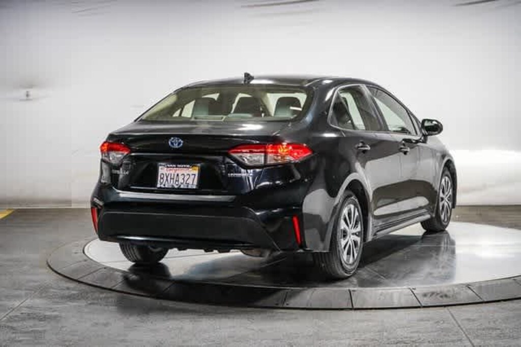 Certified 2020 Toyota Corolla Hybrid LE Sedan