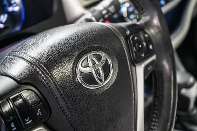 2014 Toyota Highlander Limited Platinum 21