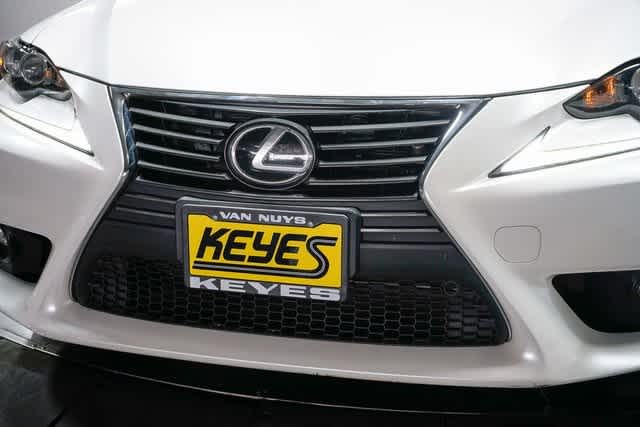 Thumbnail: 2016 Lexus IS - 8