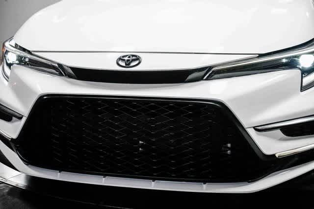 Thumbnail: 2023 Toyota Corolla - 9