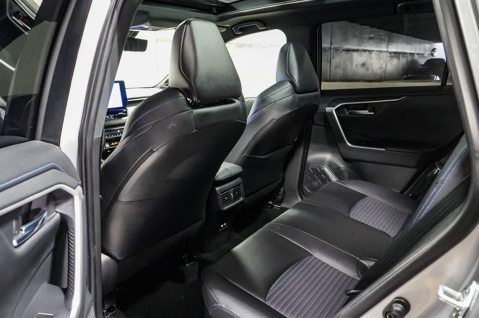 Thumbnail: 2024 Toyota RAV4 - 19