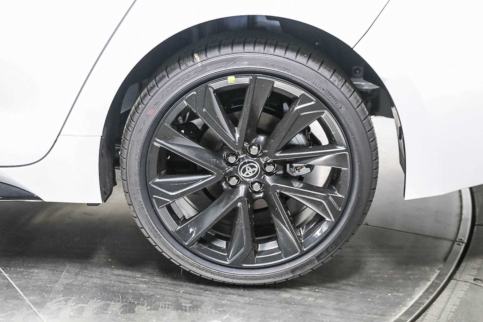 2025 Toyota Corolla SE 11