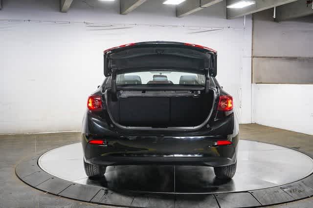2016 Mazda Mazda3 i Sport 26