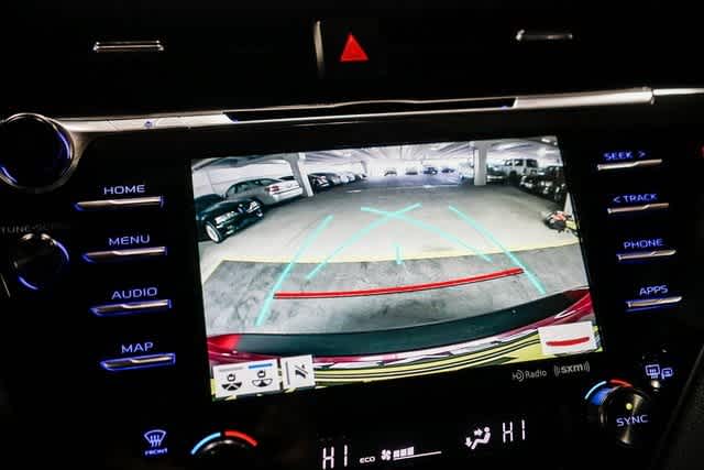 Thumbnail: 2019 Toyota Camry - 24