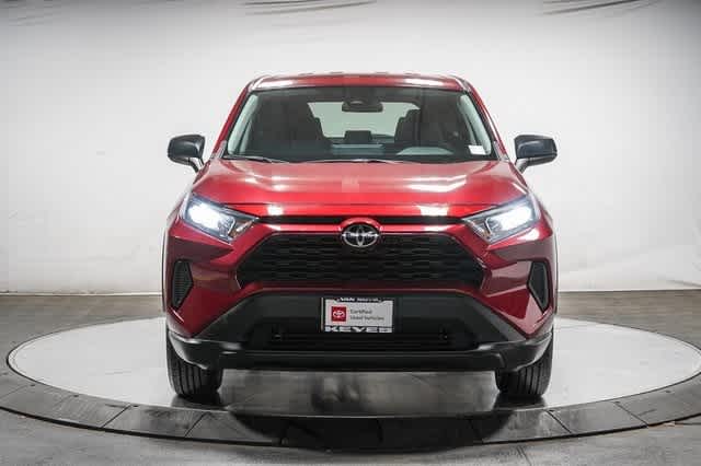 2022 Toyota RAV4 LE 6