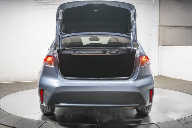 2022 Toyota Corolla LE 27