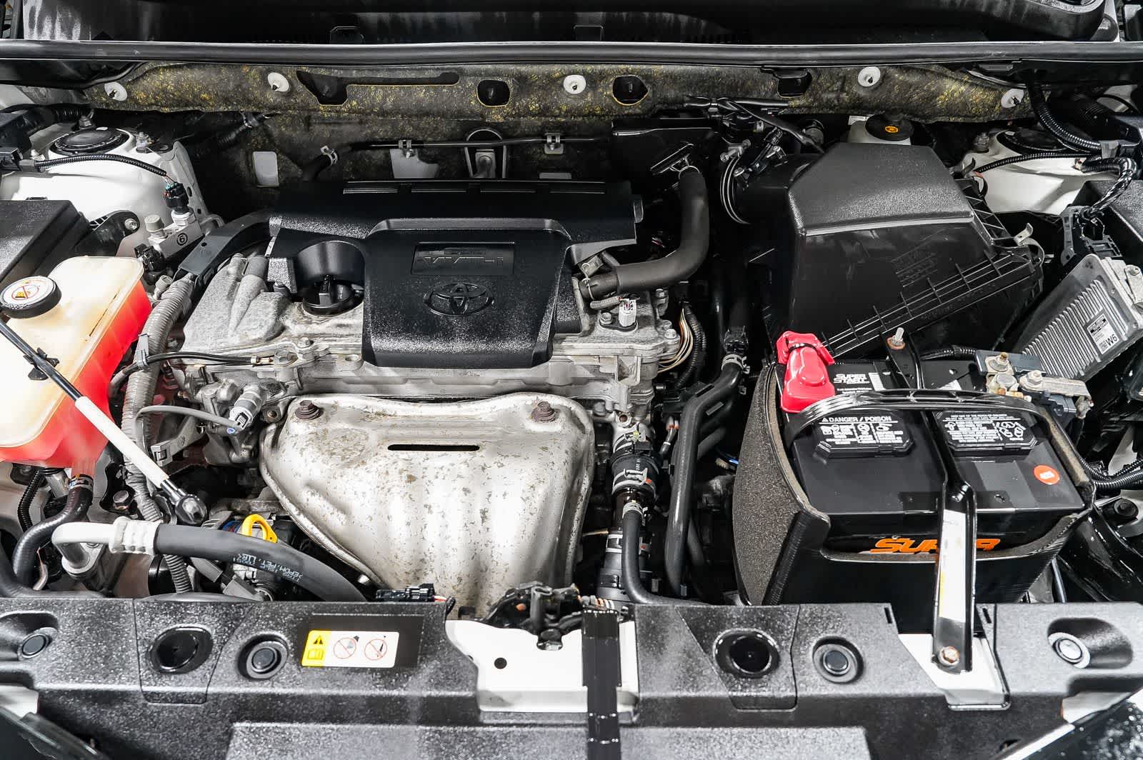 Thumbnail: 2018 Toyota RAV4 - 28
