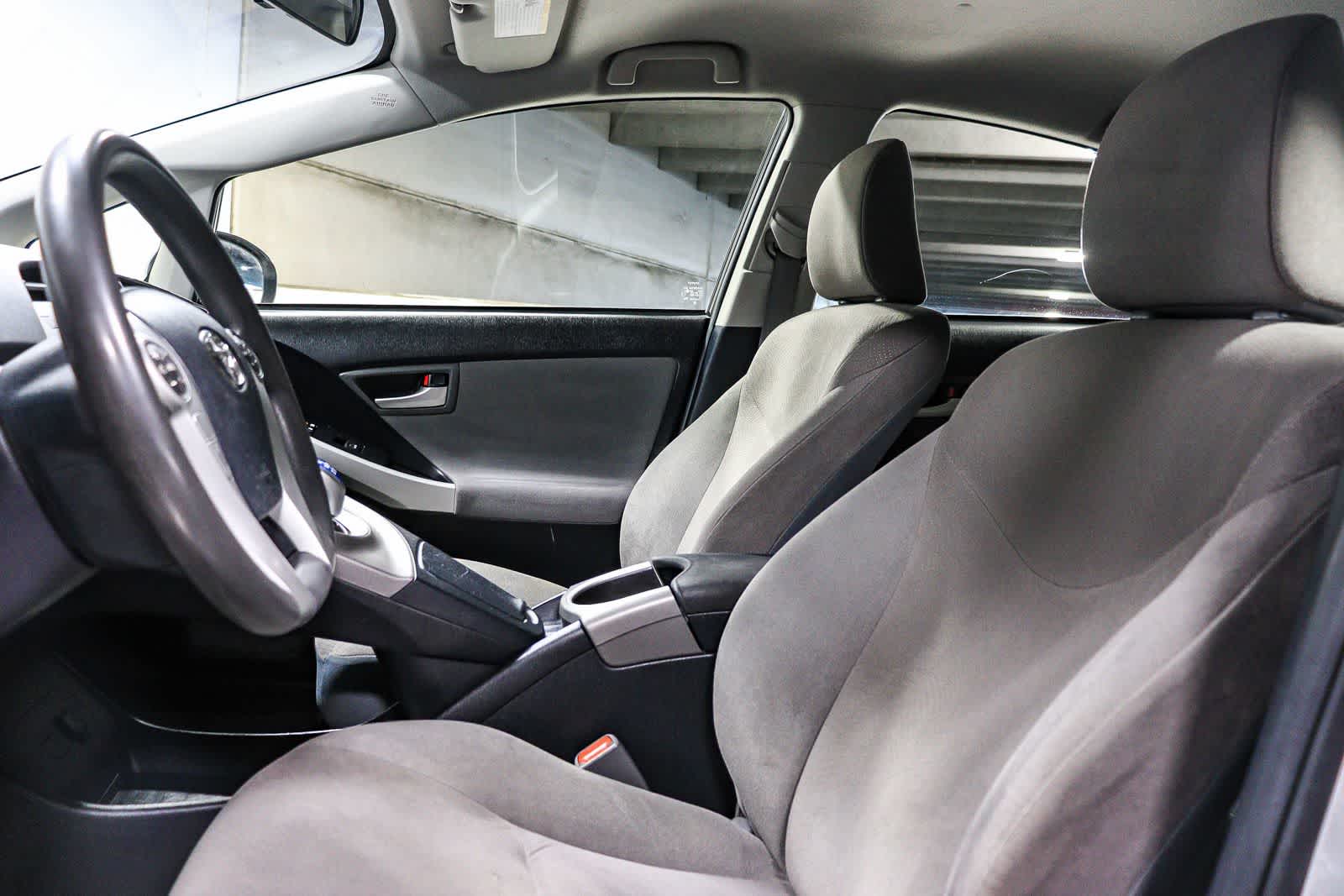 Thumbnail: 2015 Toyota Prius - 19