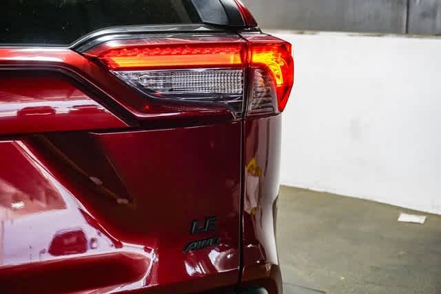 Thumbnail: 2024 Toyota RAV4 - 13