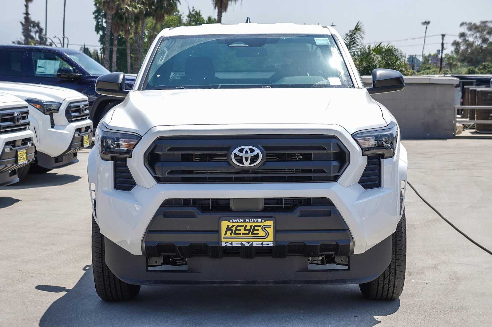Thumbnail: 2025 Toyota Tacoma - 2