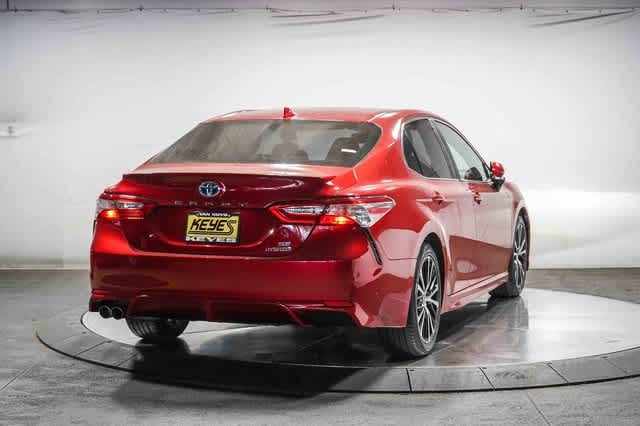 Thumbnail: 2020 Toyota Camry - 4