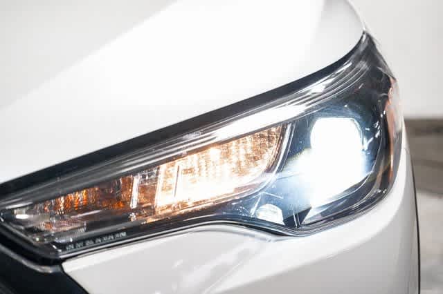 Thumbnail: 2022 Toyota Corolla Cross - 7