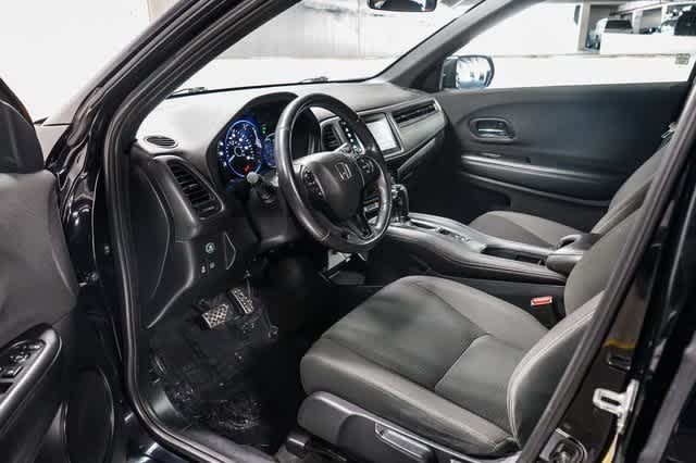Thumbnail: 2022 Honda HR-V - 17