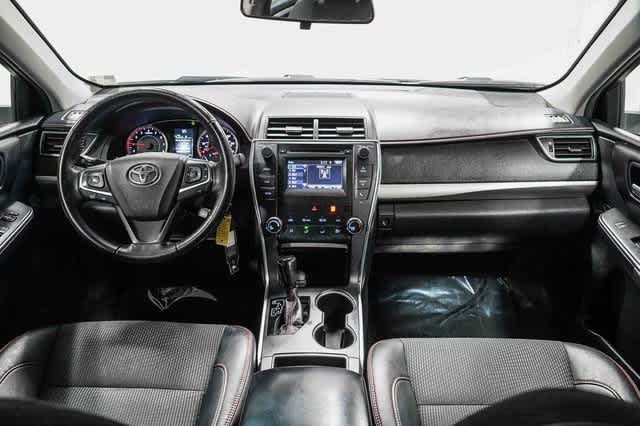 Thumbnail: 2017 Toyota Camry - 13