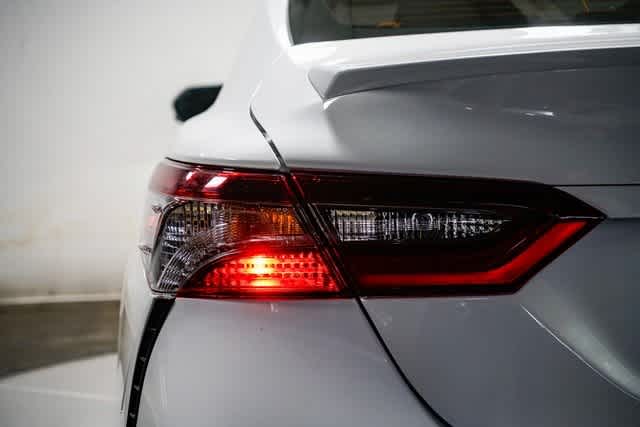 Thumbnail: 2024 Toyota Camry - 9