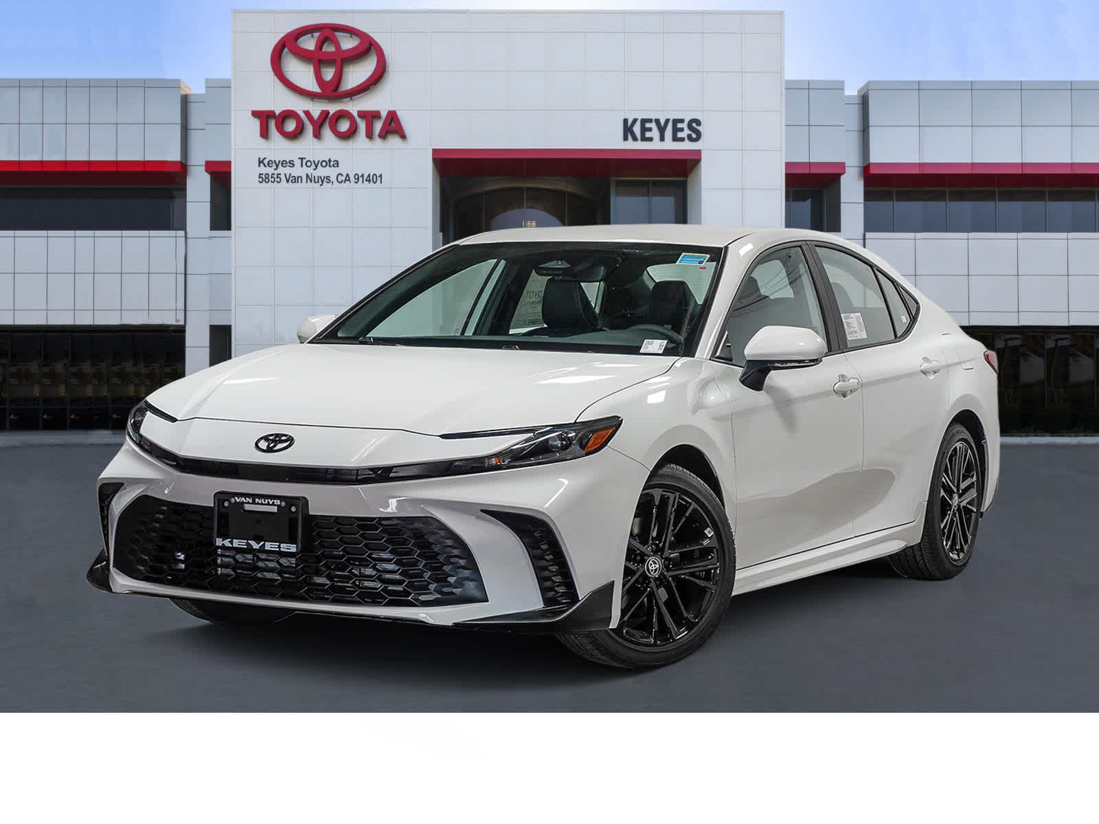 Thumbnail: 2025 Toyota Camry - 1