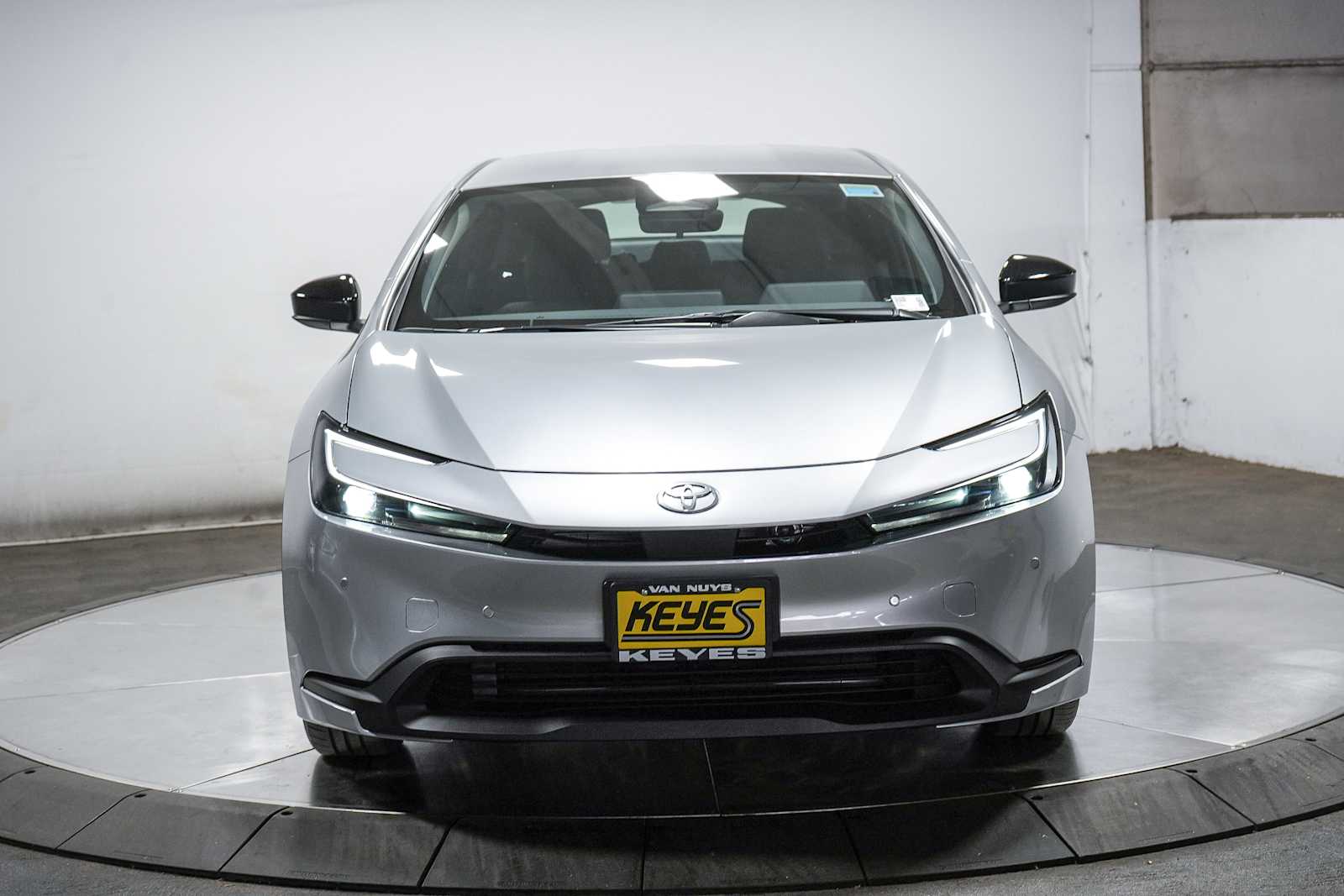Thumbnail: 2025 Toyota Prius - 6