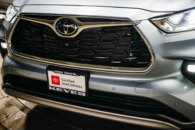 2023 Toyota Highlander Platinum 9